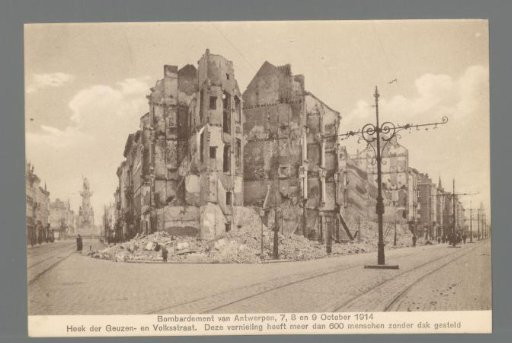Corner of the Geuzen- and Volksstraat. This destruction has left more than 600 people homeless