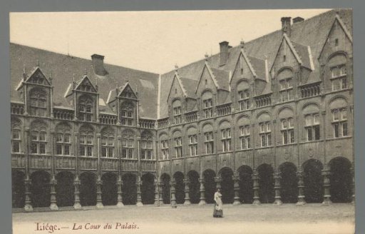 Liège. The Palace Courtyard