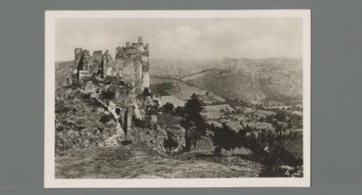 The Château des Rochers and the valley of the Sioule