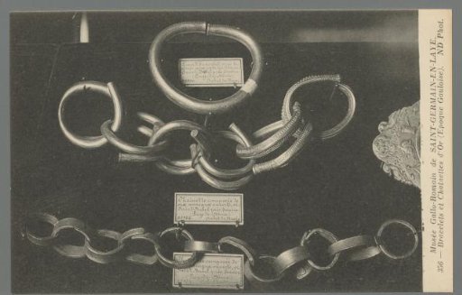 Gold Bracelets and Chains (Gallic Period)