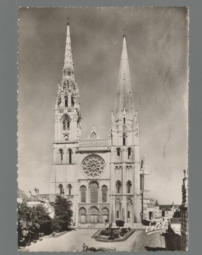 The Cathedral of Chartres. The Main Facade / The Chief Front