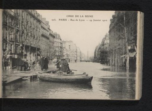 Paris. Rue de Lyon. 29 January 1910