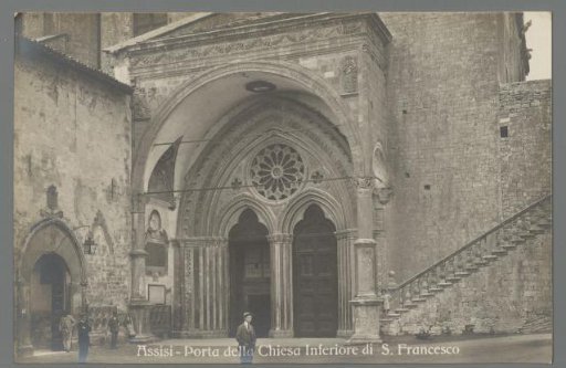 Assisi. Porta della Chiesa Inferiore di S. Francesco