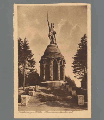Teutoburger Wald. Hermannsdenkmal