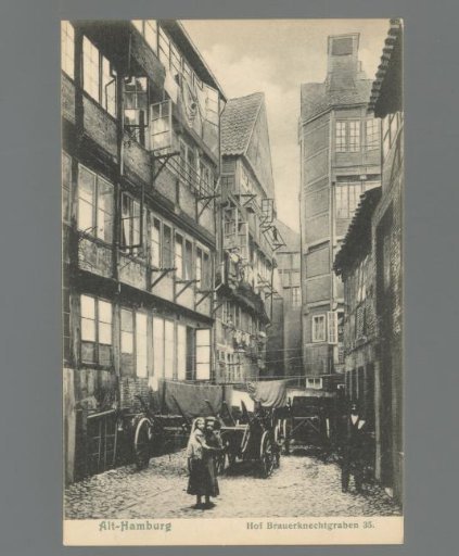 Old Hamburg. Hof Brauerknechtgraben 35