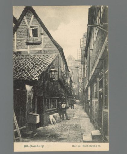 Old Hamburg. Hof gr. Bäckergang 8