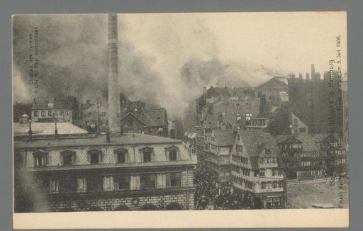 Fire of the Michaeliskirche in Hamburg. Built by Sonnin 1751-62: destroyed by fire on July 3, 1906
