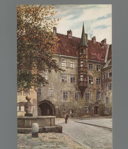 Munich, Old Court