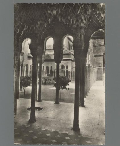Granada - Alhambra: Patio de los Leones / Alhambra: Cour des Lions / Alhambra: Lions Courtyard