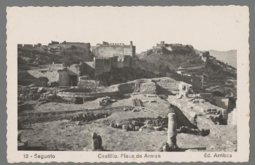 Sagunto. Castle. Plaza de Armas