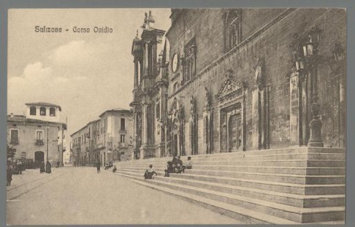 Sulmona. Corso Ovidio