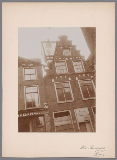 Facade of Kleine Houtstraat 81 at Haarlem