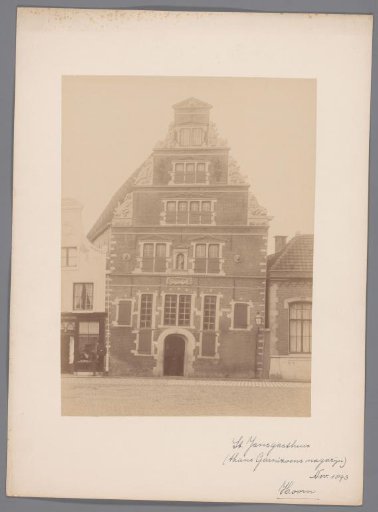 Facade of Kerkplein 39 in Hoorn