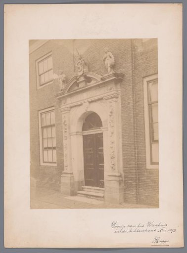 Gate of the Orphanage at Achterstraat 4-6 in Hoorn