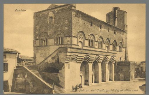 Palazzo del Capitano del Popolo (west side)