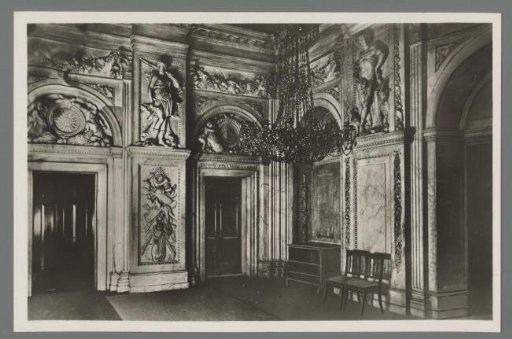 Antechamber