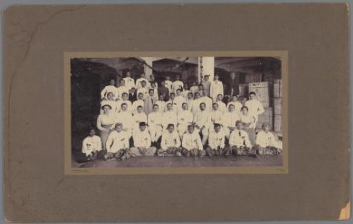 Group portrait of unknown officials in Surabaya