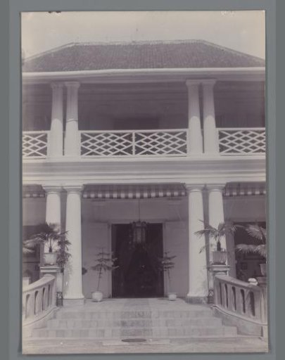 House with veranda, Dutch East Indies