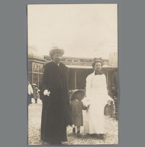 Princess Juliana Visits Artis, Accompanied by Her Governess Louis van de Poll and Nurse Lena Marting
