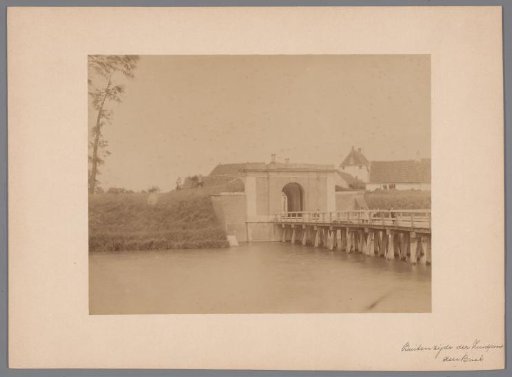 View of the south gate in Brielle