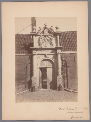 Gate of the Arend Maartenshof, Dordrecht