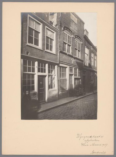 House at Wijngaardstraat 45, Dordrecht