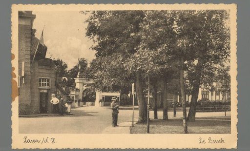 Laren/N.H. De Brink.