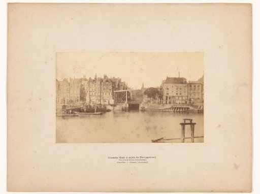 View of the Texelsche Kade and the Haringpakkerij [now: Prins-Hendrikkade] from the Nieuwe Stadsherberg in the IJ, Amsterdam