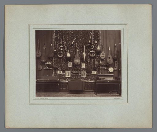 Musical instruments from the collection of Daniël François Scheurleer, exhibited at Pulchri Studio in 1893