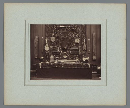 Musical instruments from the collection of Daniël François Scheurleer, exhibited at Pulchri Studio in 1893