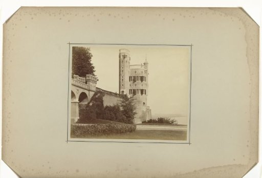 Belvedere in Nijmegen, with the architect and amateur archaeologist J.J. Weve on the first balcony