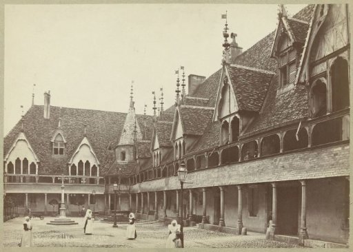 Courtyard of the Hospices de Beaune