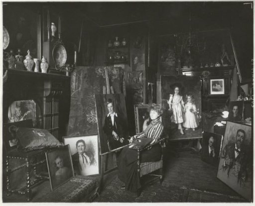 Painter Thérèse Schwartze in her studio at Prinsengracht 1021 in Amsterdam