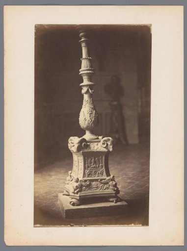 Candelabrum with ram's heads and sphinxes