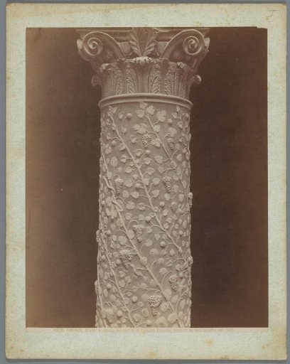 Part of a column decorated with grapevines, from the Palazzo Vecchio in Florence