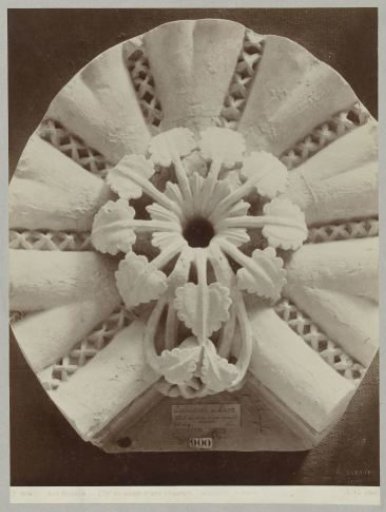 Keystone of a chapel of Laon Cathedral