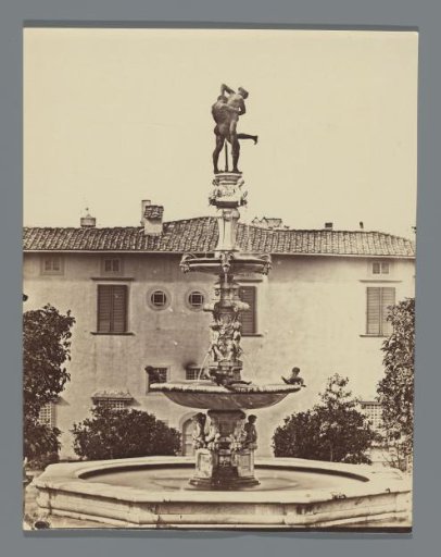 Fountain with Hercules and Bacchus
