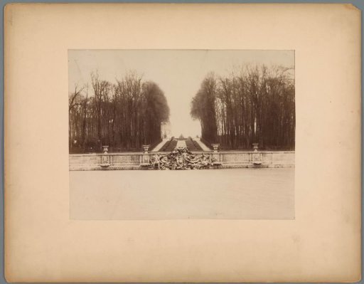 Fountain of Neptune in the garden of the Palace of Versailles