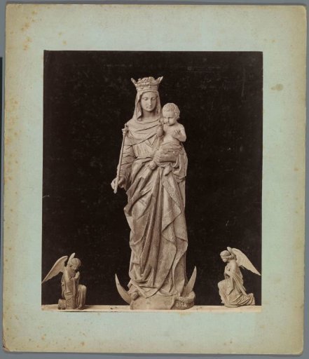 Sculptures of Mary with Child and two kneeling angels