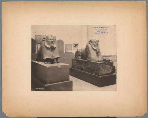 Arrangement of two sphinxes in the Museum of Egyptian Antiquities in Cairo