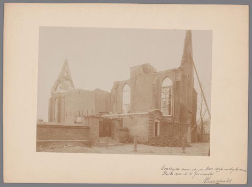 East side of the burned-out Reformed Church in Haastrecht