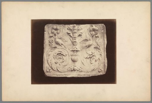 Relief with leaf motifs, flowers and birds