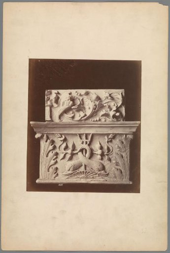 Capital with acanthus leaves and two dolphins around a trident