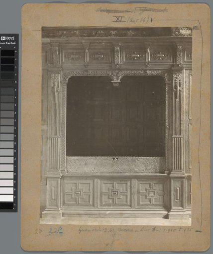 Wall paneling with a recess