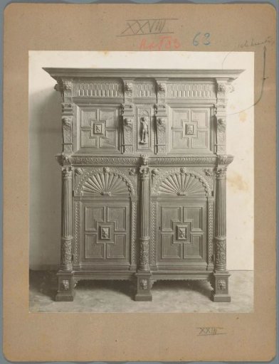 Cabinet with upper section, with a folding panel between two doors decorated with a naked Venus in a shell