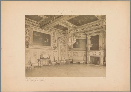 Salon of Louis XIII in the Palace of Fontainebleau