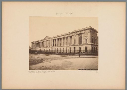Eastern facade of the Musée du Louvre in Paris