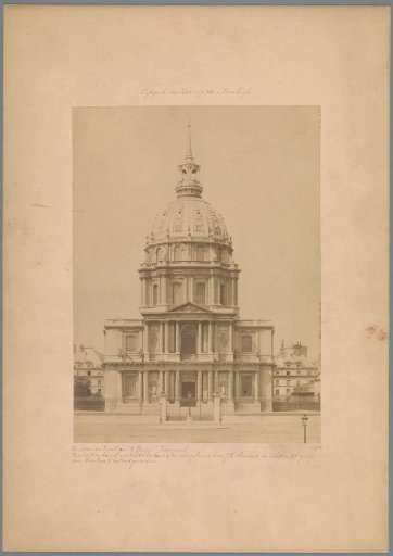 Facade of the Dôme des Invalides in Paris