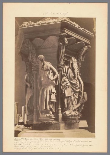 Plaster cast of the Moses Well, formerly in the Musée du Trocadéro in Paris