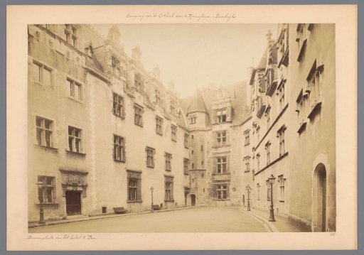 Courtyard of the Château of Pau